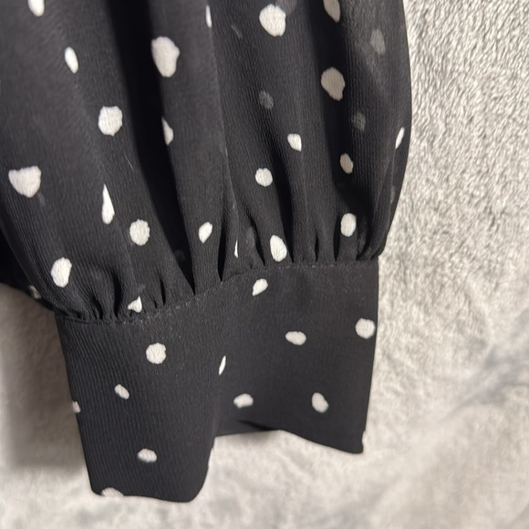 NWT women’s blouse size xl Black and White Polka Dot Women's Top sheer sleeves - Picture 6 of 12
